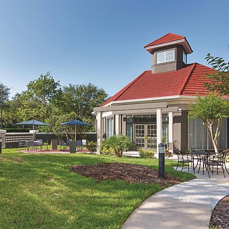 La Quinta By Wyndham Orlando Ucf Hotel Exterior photo