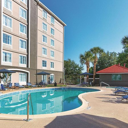 La Quinta By Wyndham Orlando Ucf Hotel Exterior photo