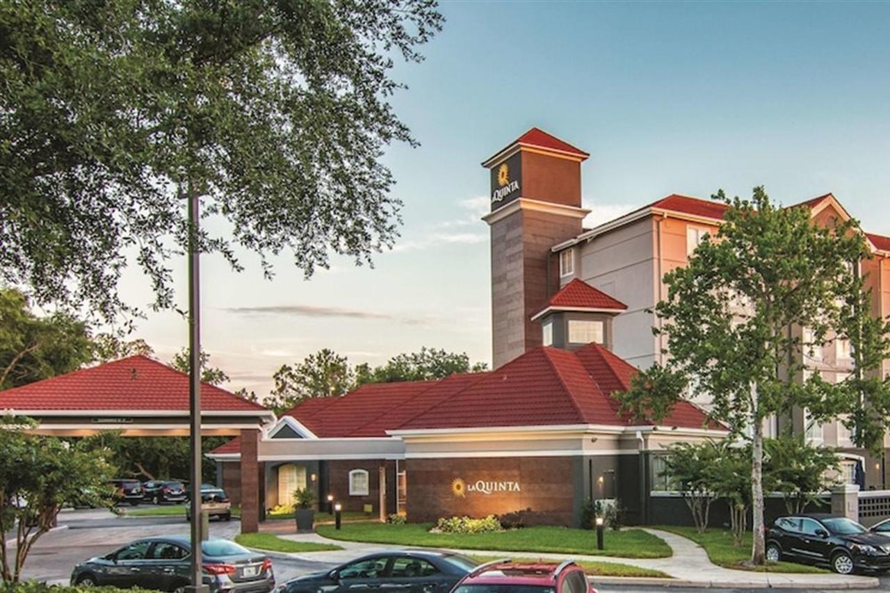 La Quinta By Wyndham Orlando Ucf Hotel Exterior photo