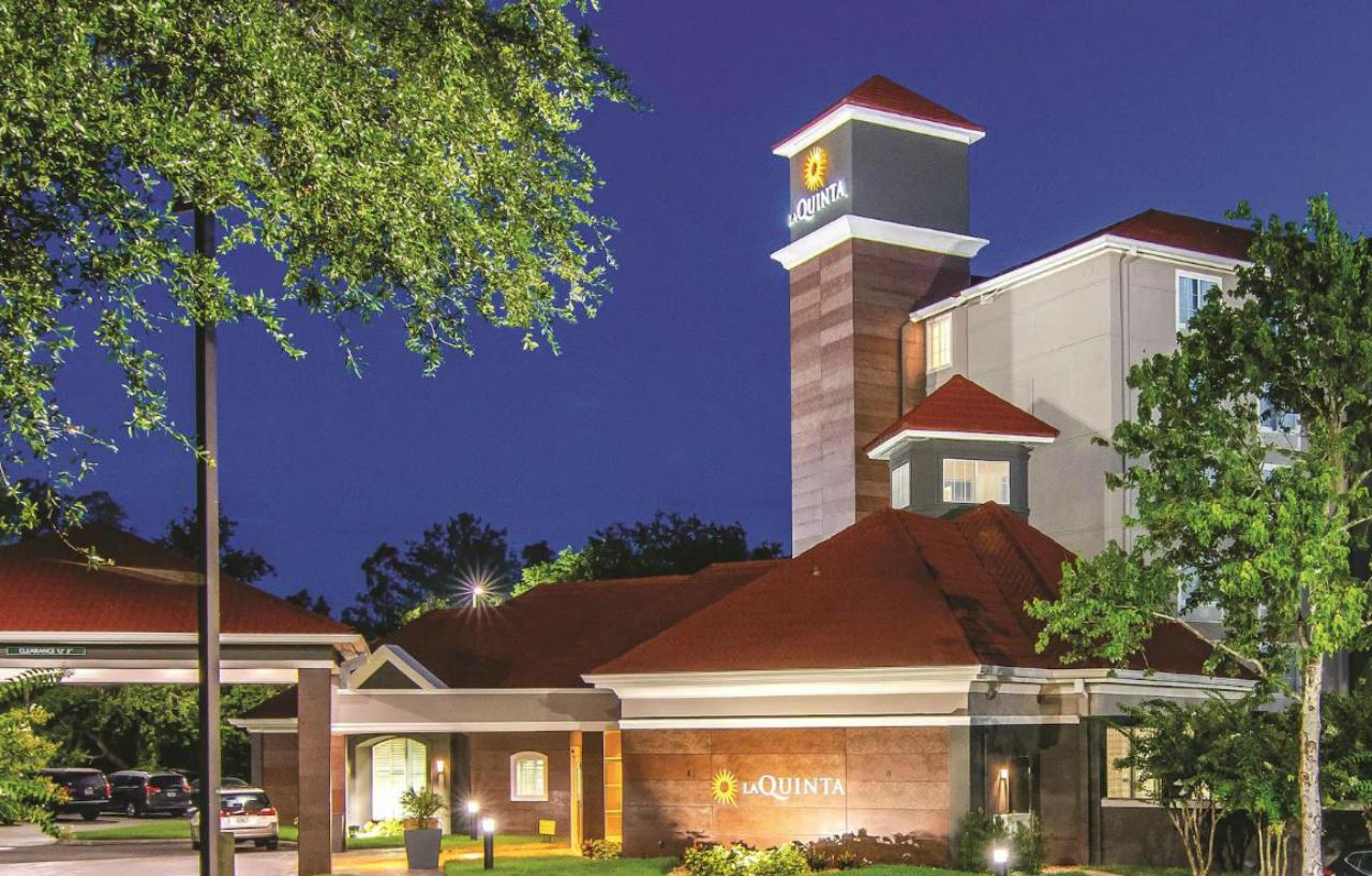 La Quinta By Wyndham Orlando Ucf Hotel Exterior photo